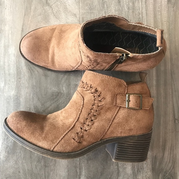 sergio rossi lace up booties